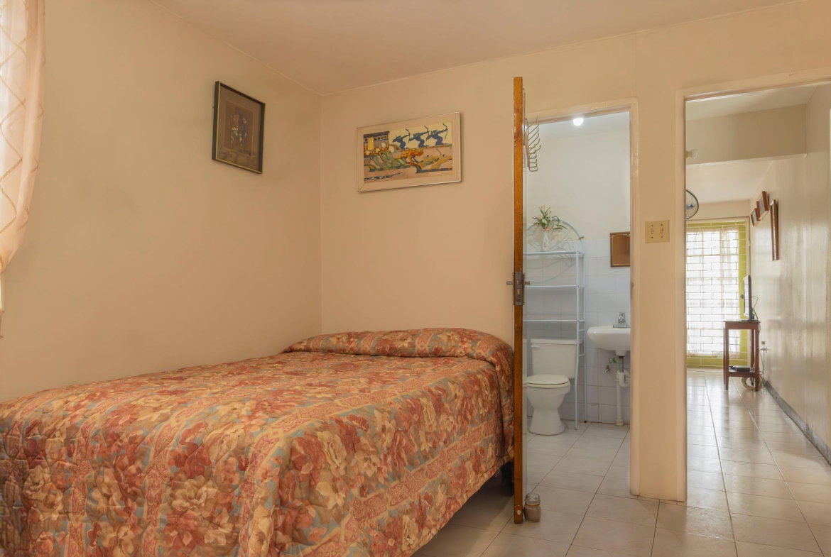 Seventh image of 57 Glendon Circle, Hope Past in Kingston 8, St. Andrew, Jamaica - property is For Rent