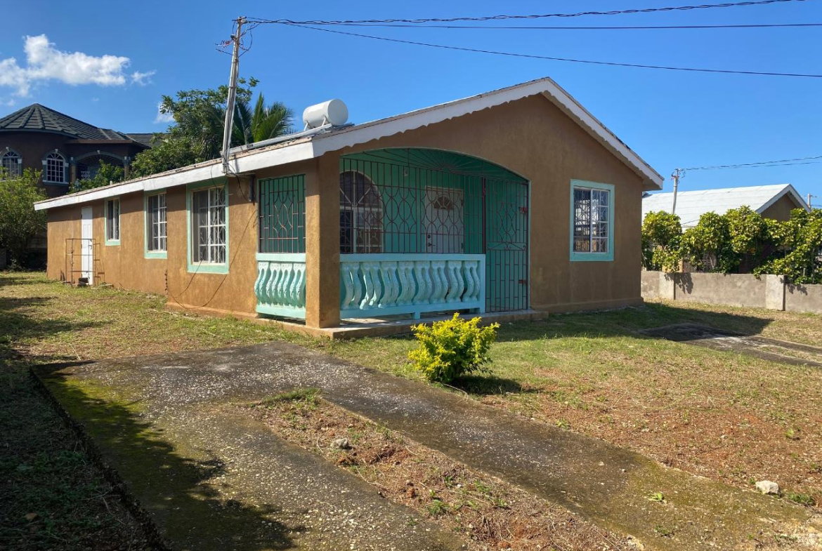First image of 209 Loggerhead Circle in Coral Spring, Trelawny, Jamaica - property is For Sale