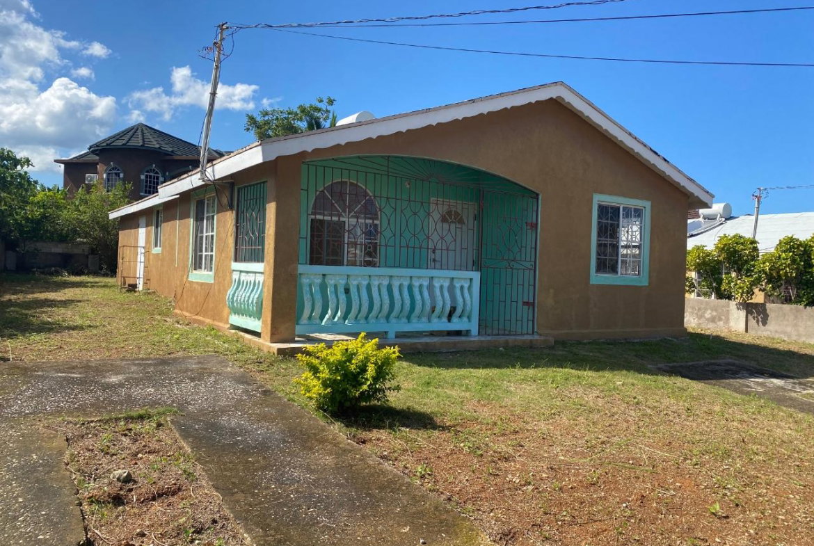 Fourteenth image of 209 Loggerhead Circle in Coral Spring, Trelawny, Jamaica - property is For Sale