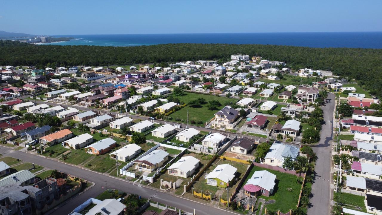Charming-3-Bed-Bungalow-in-Gated-Community-209-Loggerhead-Circle-Jamaica Third image of 209 Loggerhead Circle in Coral Spring, Trelawny, Jamaica - property is For Sale