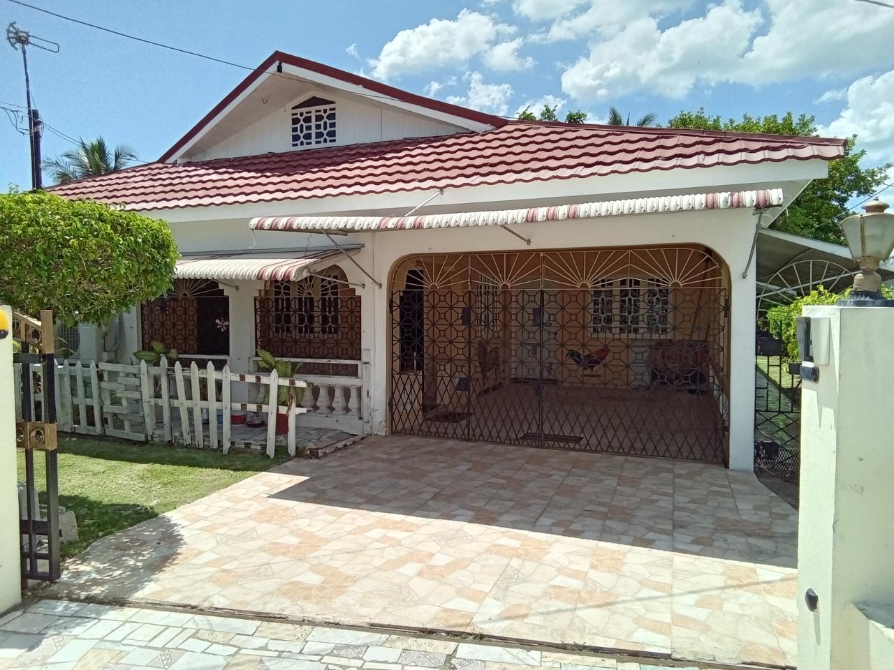 Second image of Kemps Hill, Race Course in Race Course, Clarendon, Jamaica - property is For Sale