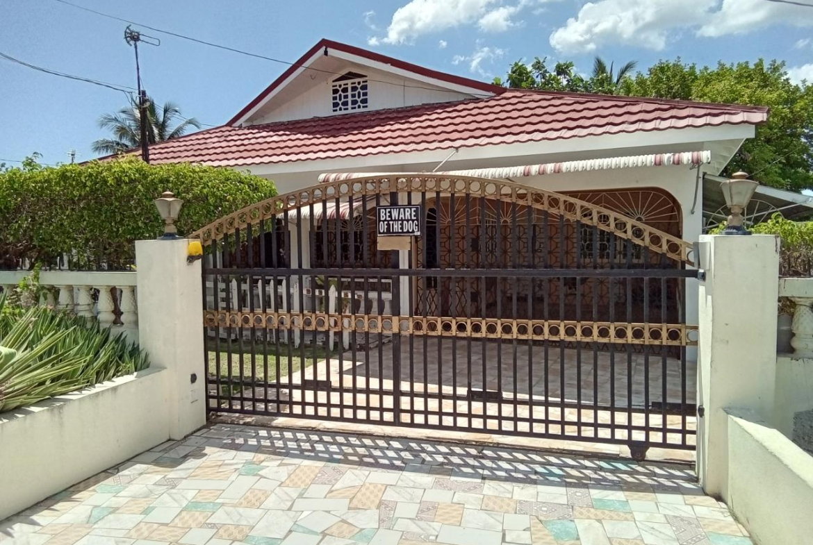First image of Kemps Hill, Race Course in Race Course, Clarendon, Jamaica - property is For Sale