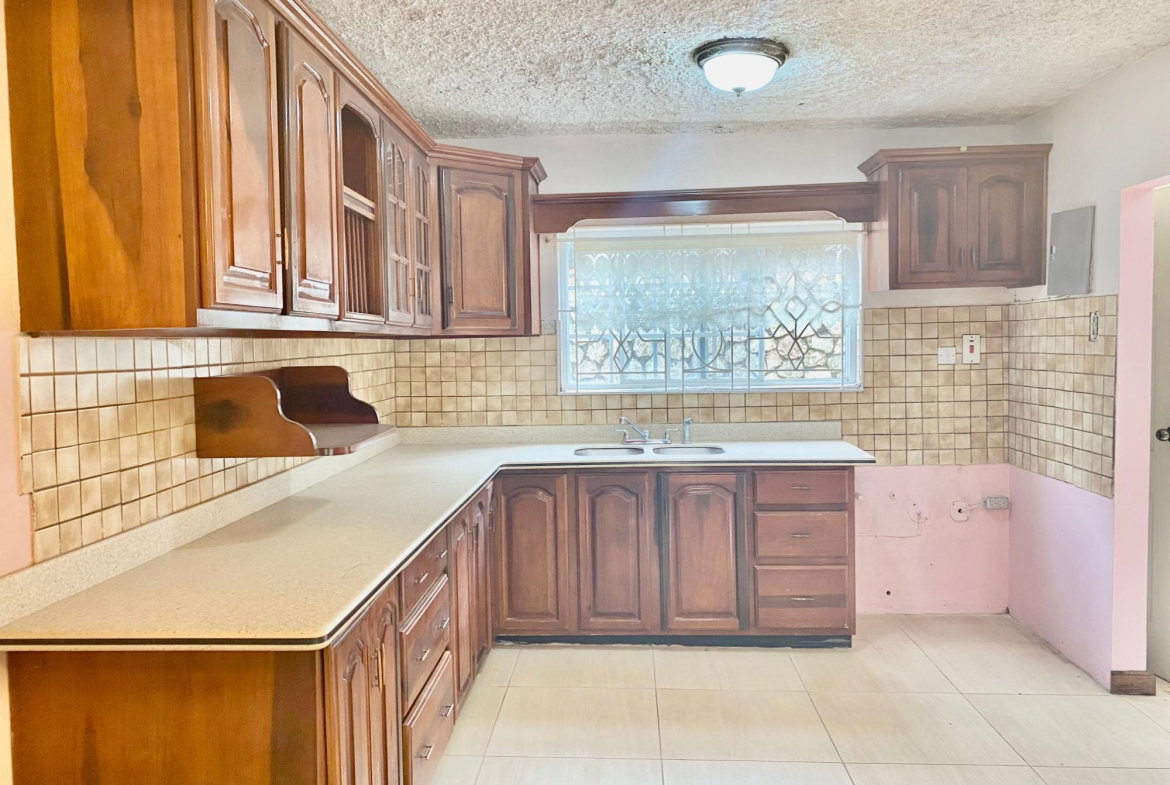 Fourth image of 2-2 Leas Flat in Red Hills, St. Andrew, Jamaica - property is For Sale