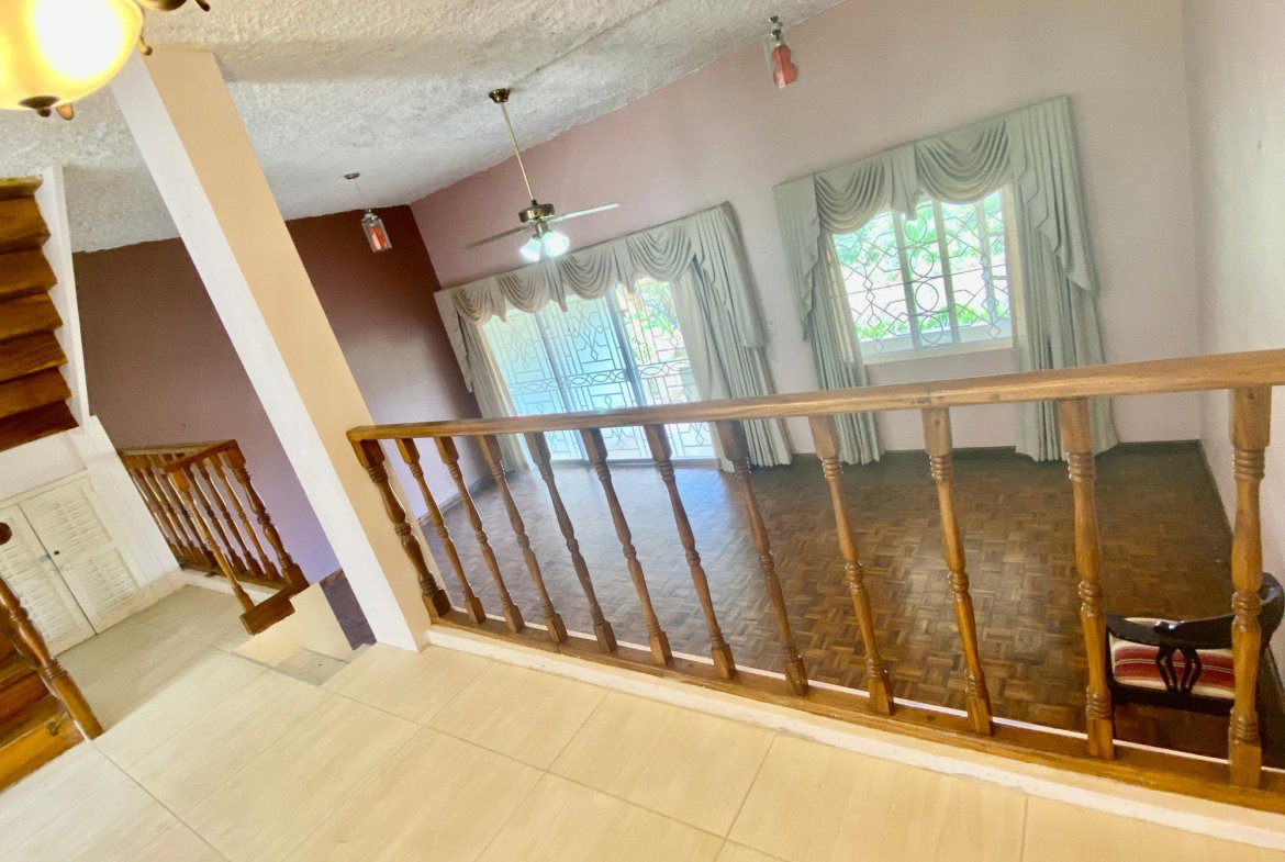 Sixth image of 2-2 Leas Flat in Red Hills, St. Andrew, Jamaica - property is For Sale