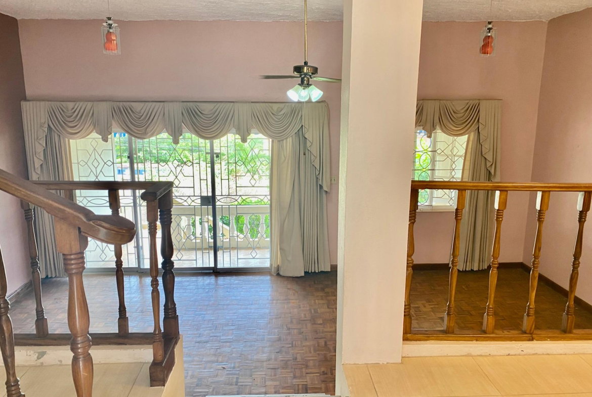 Seventh image of 2-2 Leas Flat in Red Hills, St. Andrew, Jamaica - property is For Sale