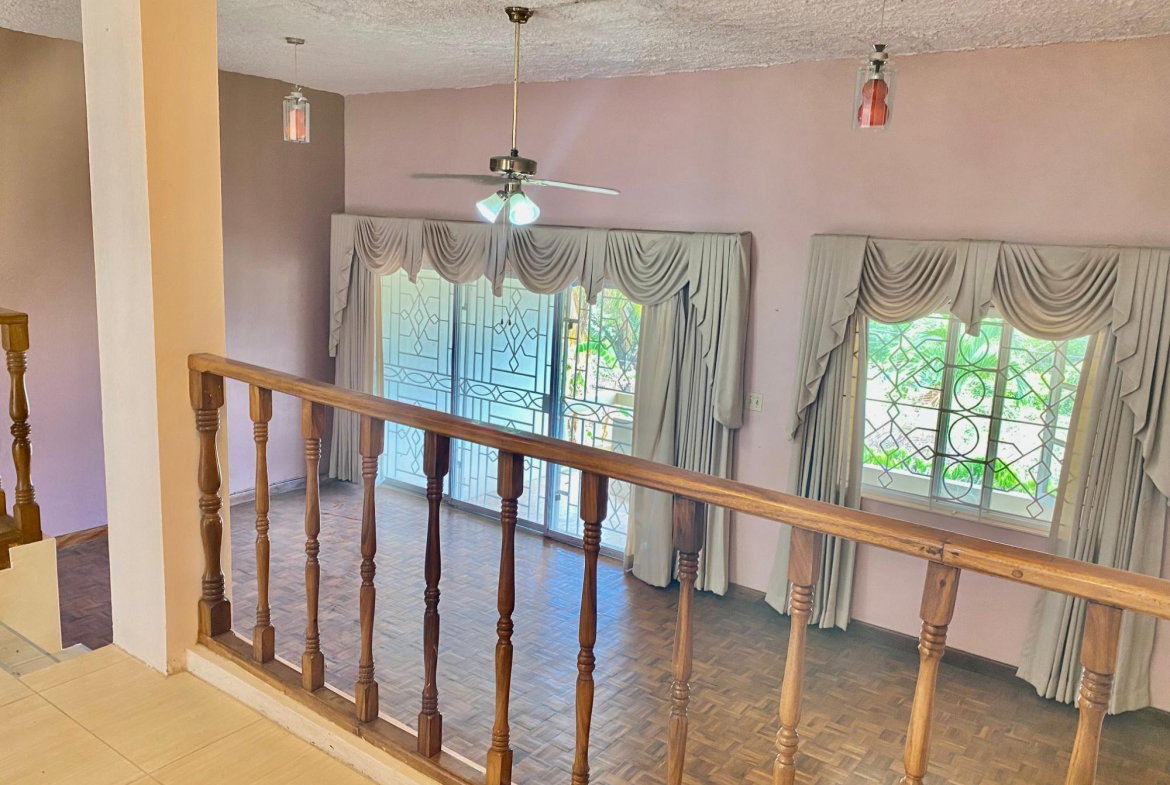 Eighth image of 2-2 Leas Flat in Red Hills, St. Andrew, Jamaica - property is For Sale