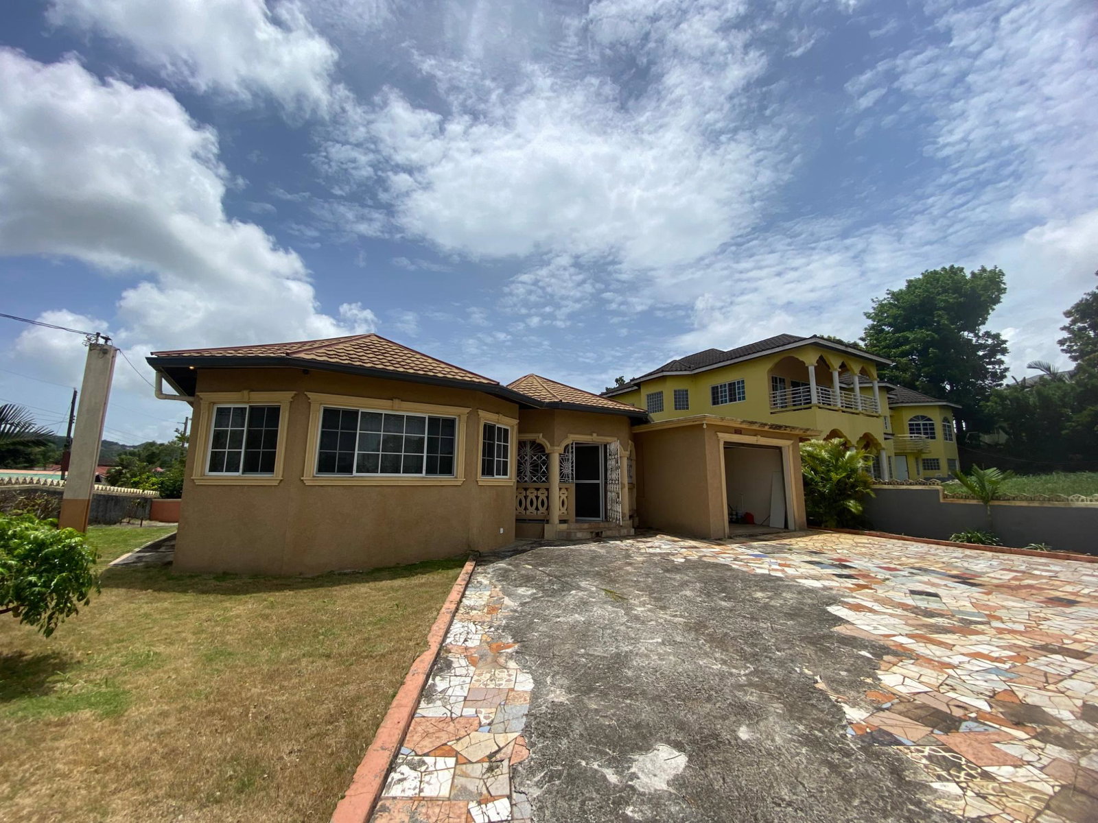 Charming-3-Bedroom-Bungalow-for-Rent-in-Manchester-Jamaica First image of Wint Road in Mandeville, Manchester, Jamaica - property is For Rent