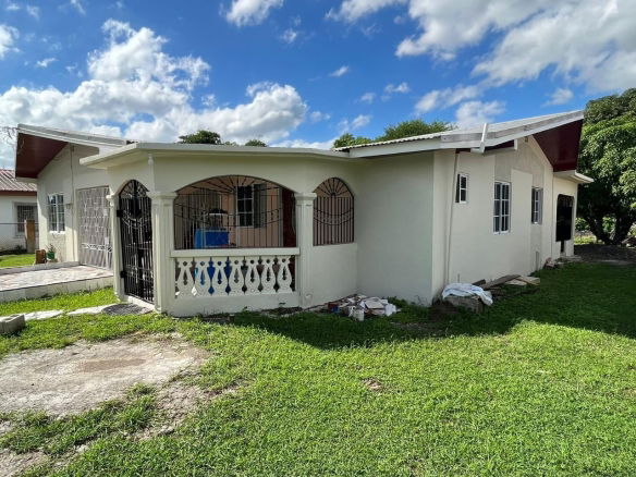 First image of Inlott in Four Paths, Clarendon, Jamaica - property is For Sale