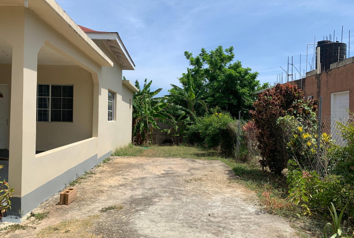 Sixth image of 160b Circle Valley Cres in Salt Marsh, Trelawny, Jamaica - property is For Sale