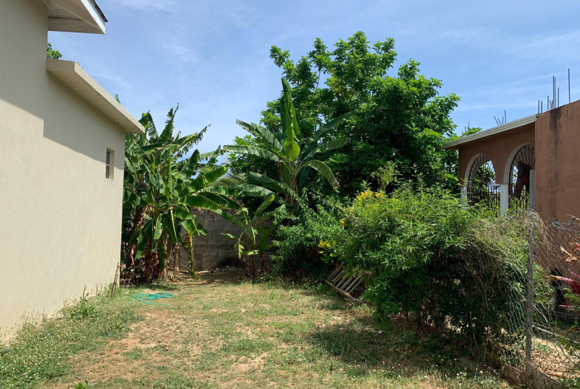 Seventh image of 160b Circle Valley Cres in Salt Marsh, Trelawny, Jamaica - property is For Sale