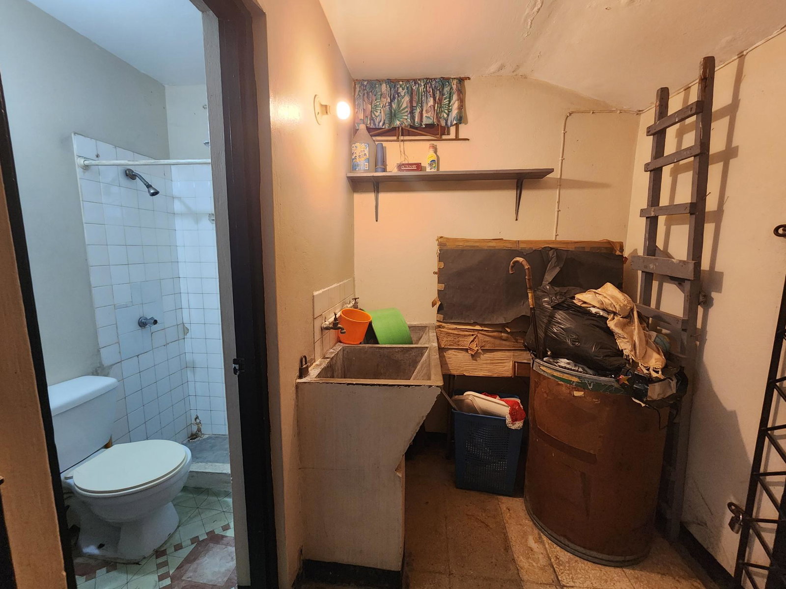 Fifteenth image of 6 Nutmeg Close in Kingston 8, St. Andrew, Jamaica - property is For Sale