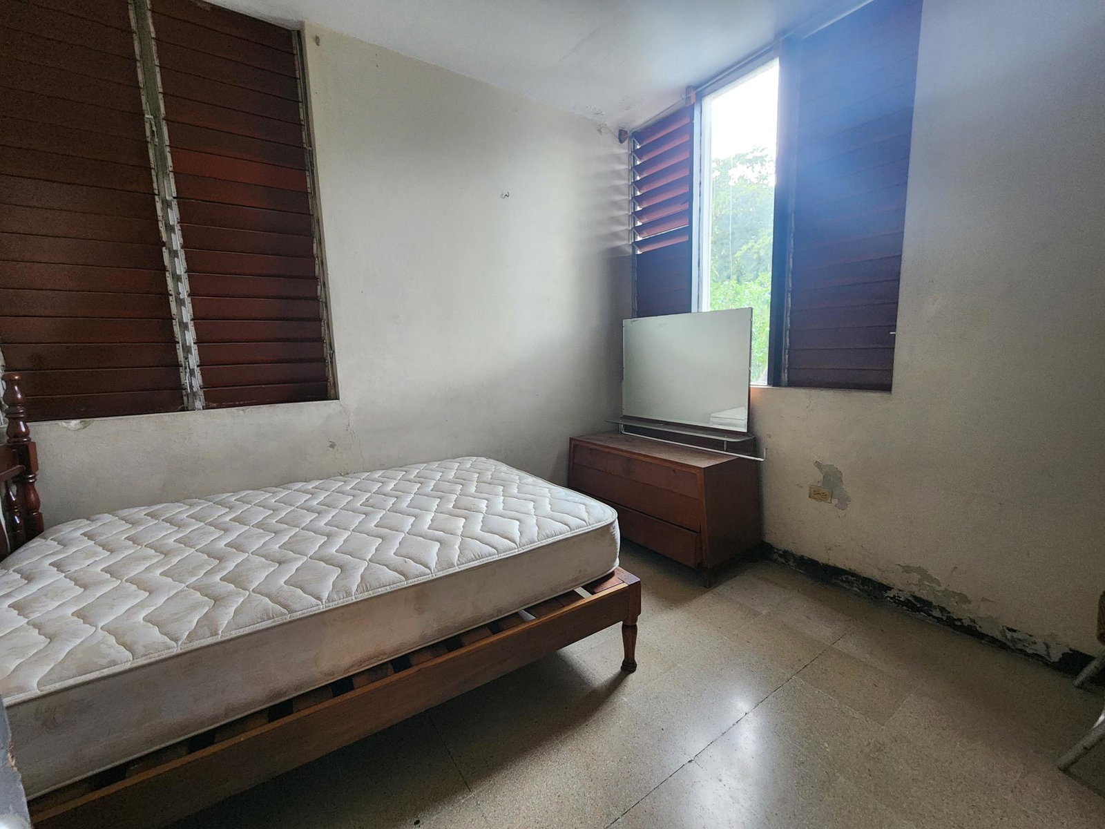 Twenty-First image of 6 Nutmeg Close in Kingston 8, St. Andrew, Jamaica - property is For Sale