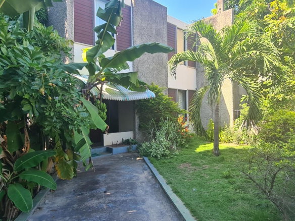 First image of 6 Nutmeg Close in Kingston 8, St. Andrew, Jamaica - property is For Sale