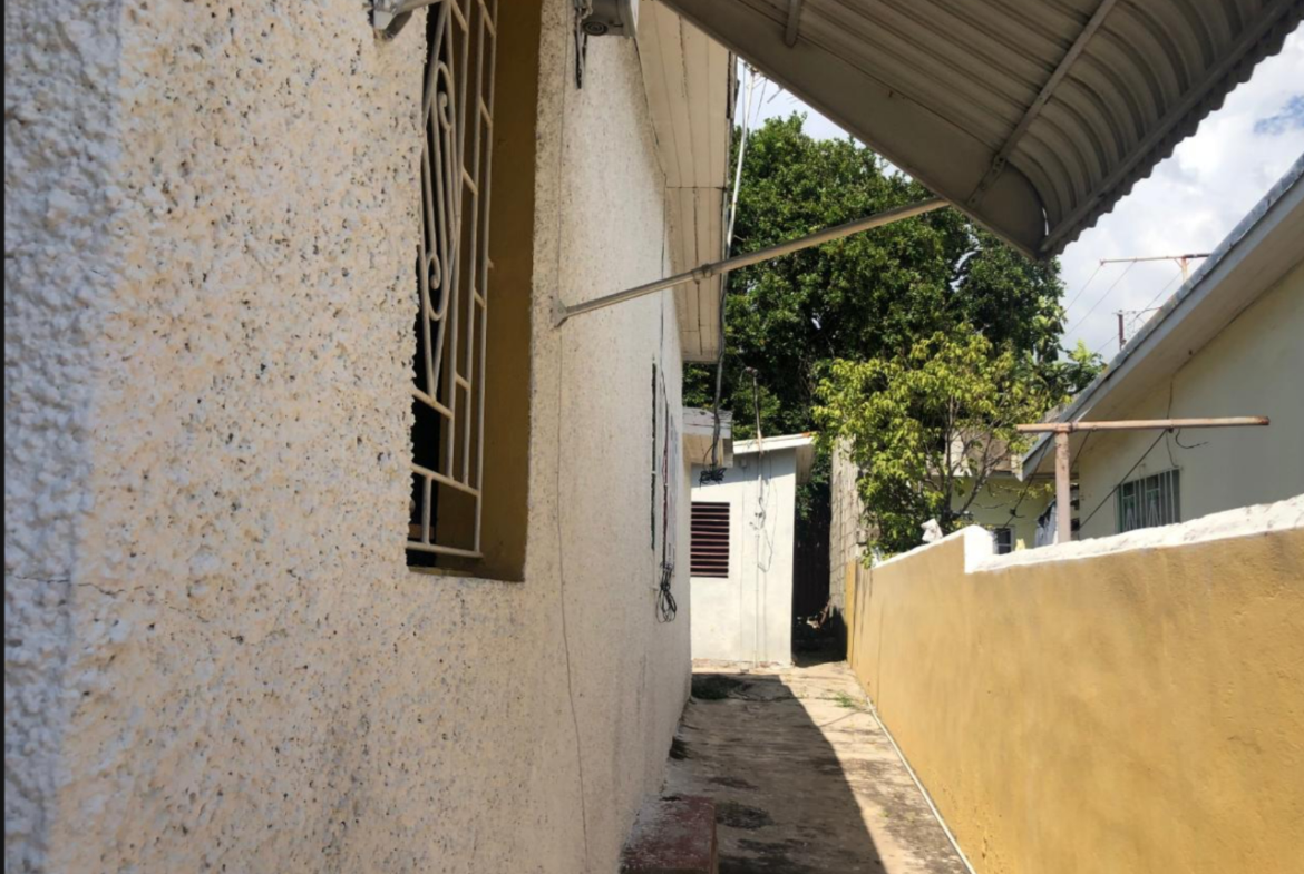 Fourteenth image of 3 Sarah Street in Allman Town, Kingston, Jamaica - property is For Sale