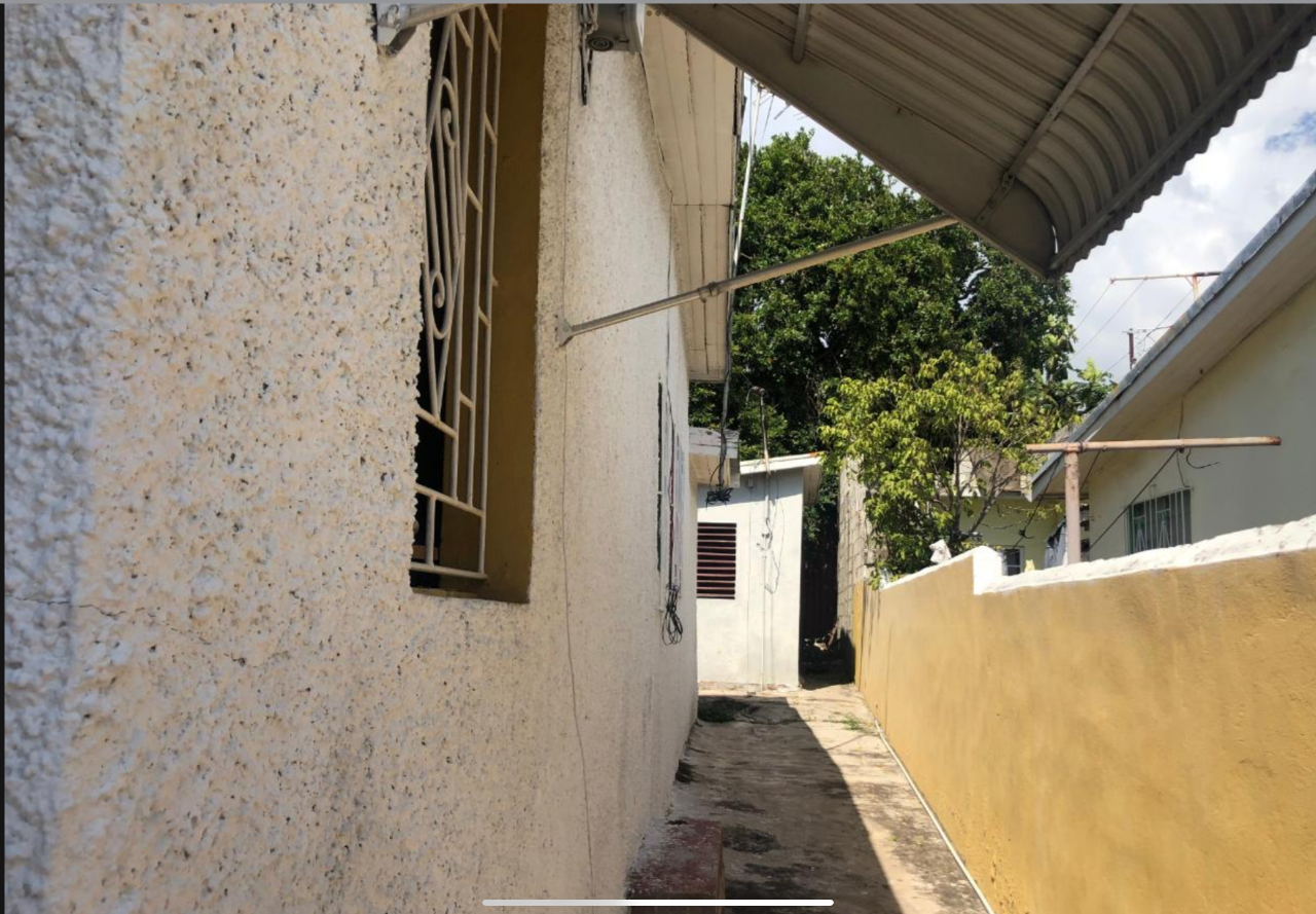 Fourteenth image of 3 Sarah Street in Allman Town, Kingston, Jamaica - property is For Sale