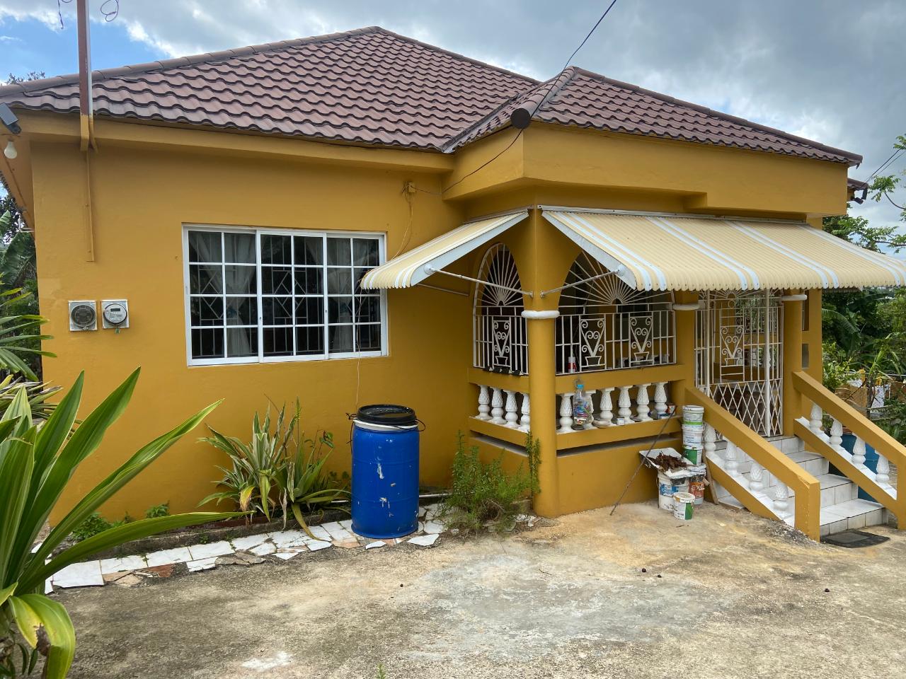 Charming-3-Bedroom-Home-for-Sale-in-Christiana-Manchester Second image of Brockery Christianna in Christiana, Manchester, Jamaica - property is For Sale