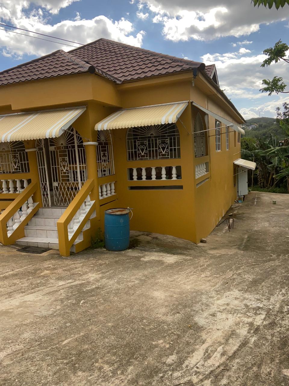 Charming-3-Bedroom-Home-for-Sale-in-Christiana-Manchester Third image of Brockery Christianna in Christiana, Manchester, Jamaica - property is For Sale