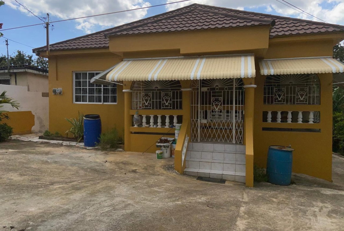 Fourth image of Brockery Christianna in Christiana, Manchester, Jamaica - property is For Sale