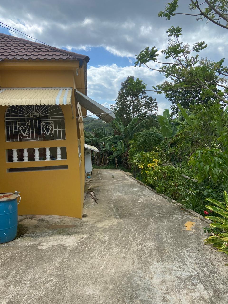 Charming-3-Bedroom-Home-for-Sale-in-Christiana-Manchester Ninth image of Brockery Christianna in Christiana, Manchester, Jamaica - property is For Sale