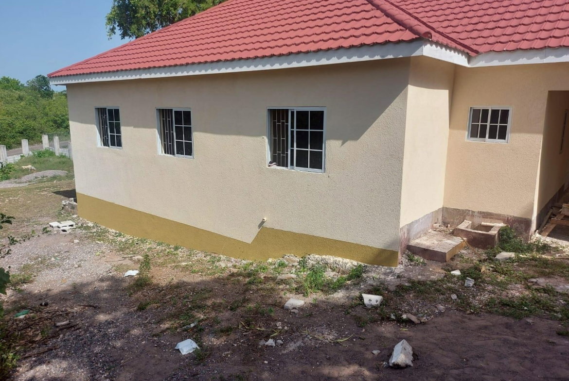 Third image of 49 Coates Pen in May Pen, Clarendon, Jamaica - property is For Sale