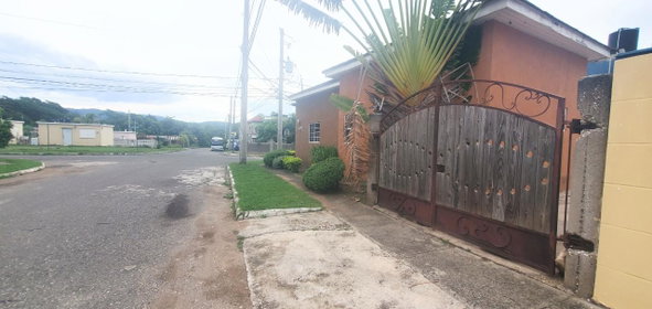 Seventh image of 143 Eltham Vista in Spanish Town, St. Catherine, Jamaica - property is For Sale