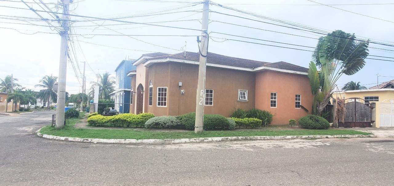 Eighth image of 143 Eltham Vista in Spanish Town, St. Catherine, Jamaica - property is For Sale