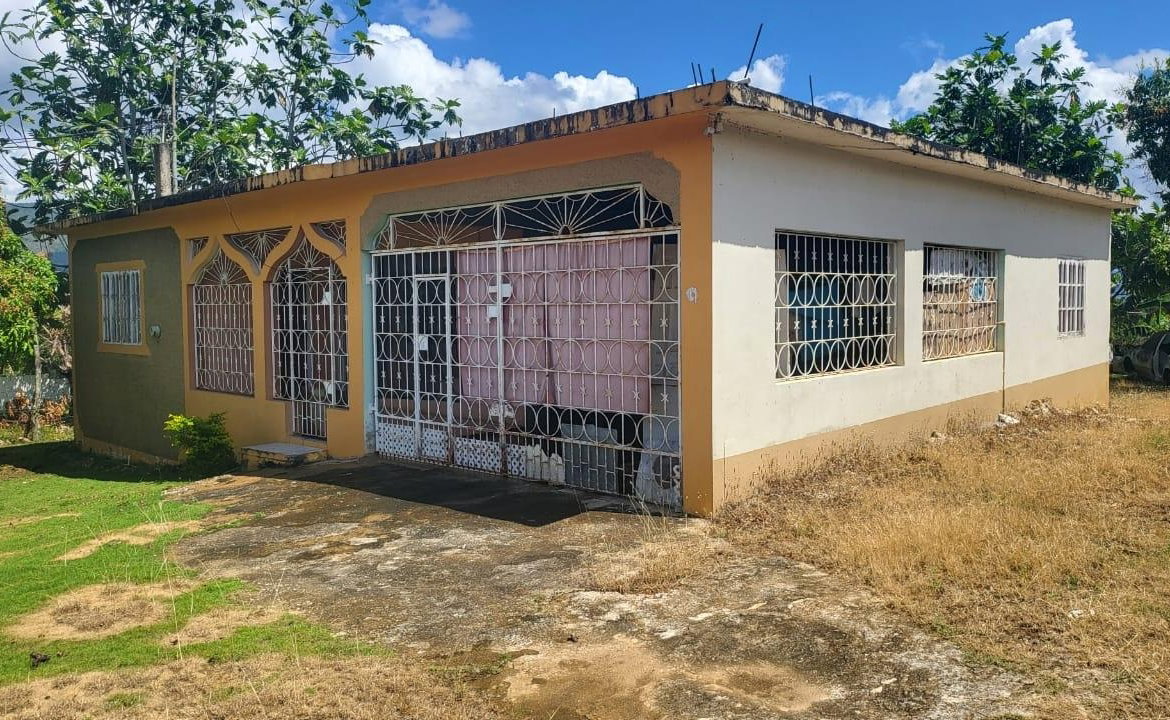 Second image of 4 Tryall, Ewarton, St. Cath in Ewarton, St. Catherine, Jamaica - property is For Sale