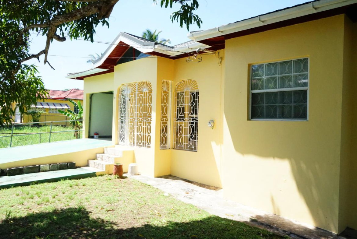Sixteenth image of 48 Mahogany Drive, Olive Par in Santa Cruz, St. Elizabeth, Jamaica - property is For Sale