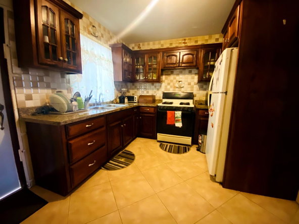 Twenty-Ninth image of Summer Hill in Maldon, St. James, Jamaica - property is For Sale