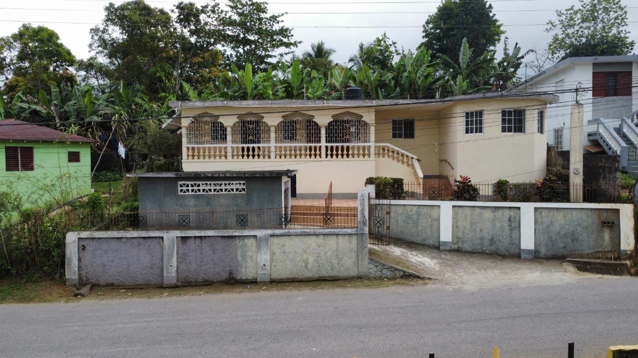 Fifth image of Summer Hill in Maldon, St. James, Jamaica - property is For Sale
