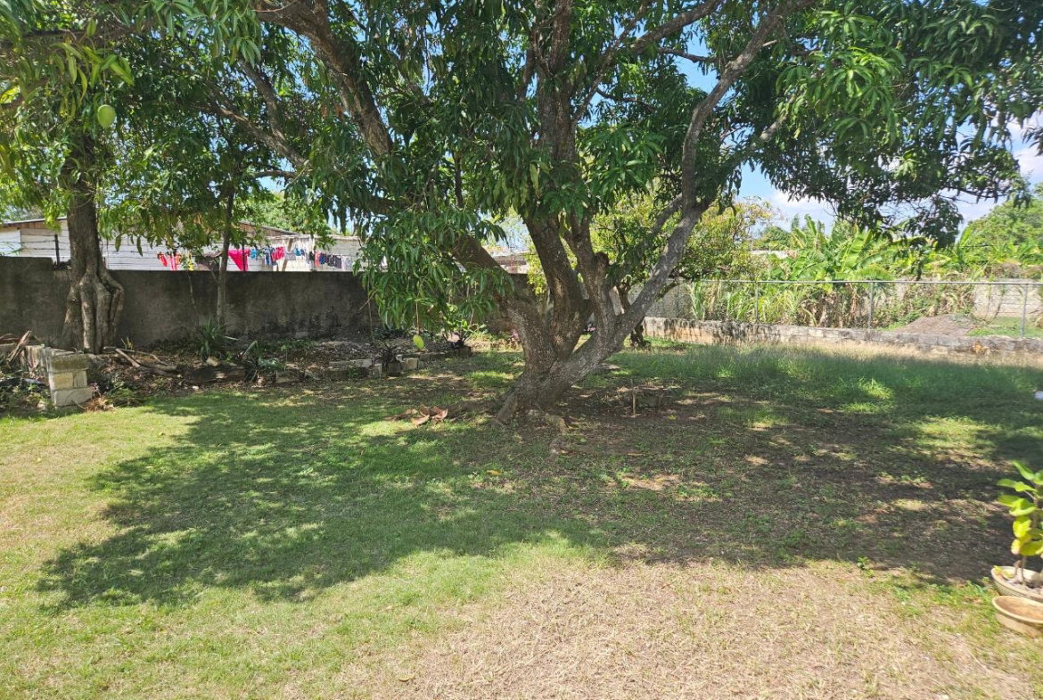 Twenty-Seventh image of 39 Chantilly Gardens in SAVANNA LA MAR, Westmoreland, Jamaica - property is For Sale