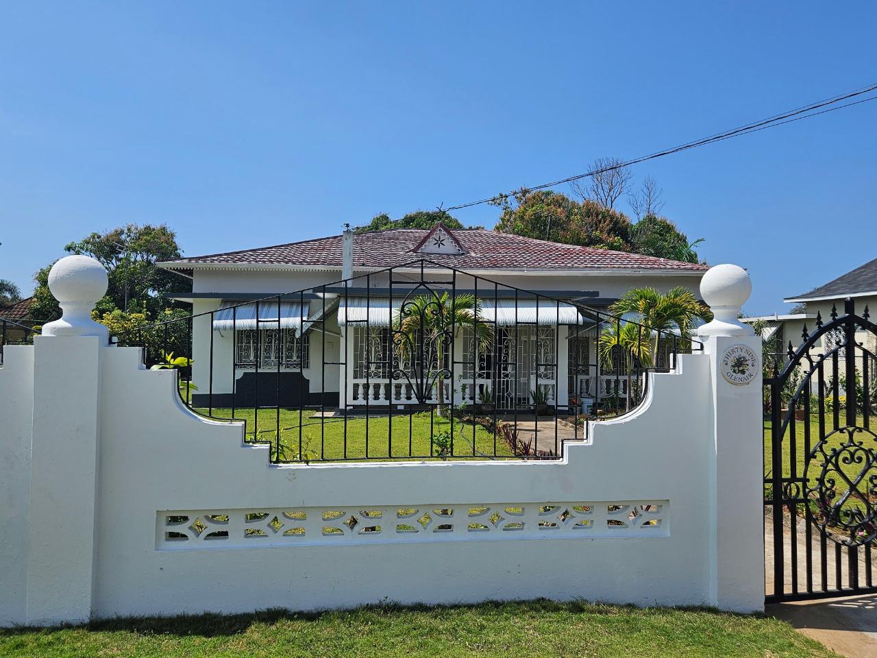 Charming-3-Bedroom-Home-for-Sale-in-Westmoreland-Parish Fifth image of 39 Chantilly Gardens in SAVANNA LA MAR, Westmoreland, Jamaica - property is For Sale
