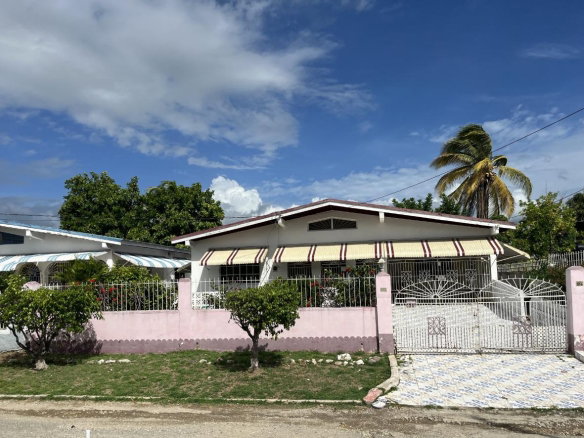 First image of Willowdene-lot 516 st Catherine in Spanish Town, St. Catherine, Jamaica - property is For Sale