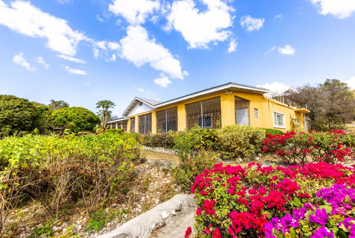Fifth image of 1 Hillside, Yallas st Thoma in Yallahs, St. Thomas, Jamaica - property is For Sale