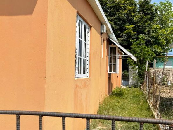 Fourth image of Park Circle East in Greater Portmore, St. Catherine, Jamaica - property is For Sale