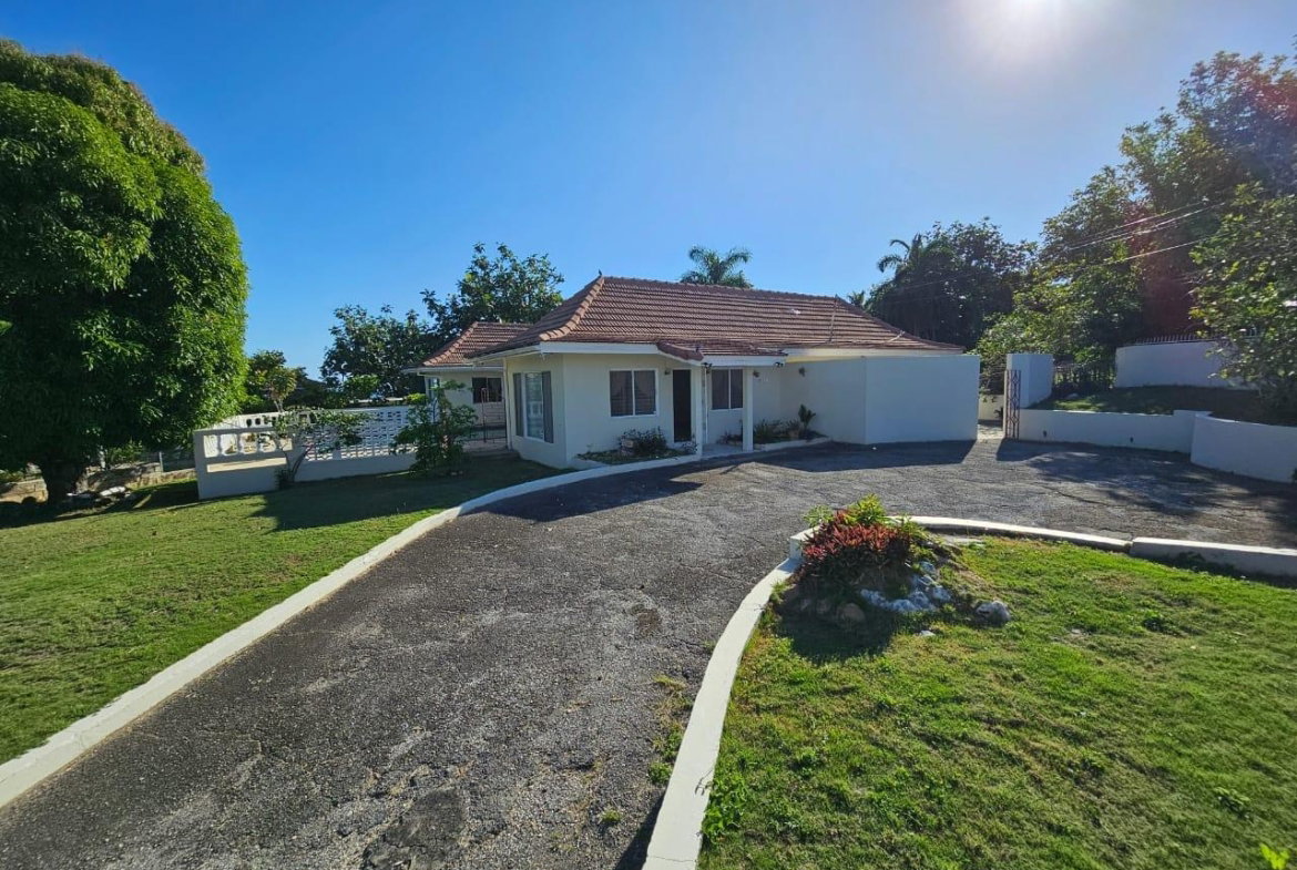 Fifth image of Lot 459 Dorchester Avenue, Ironsh in Montego Bay, St. James, Jamaica - property is For Rent