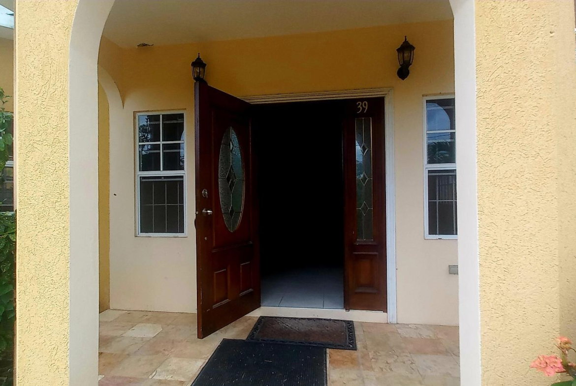 Fourth image of Aqueduct Country Club in Bushy Park, St. Catherine, Jamaica - property is For Sale