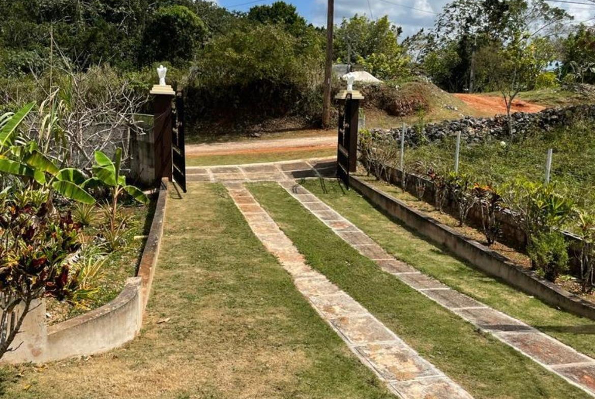 Fifth image of Edinburgh, Newport, Manch in Newport, Manchester, Jamaica - property is For Sale