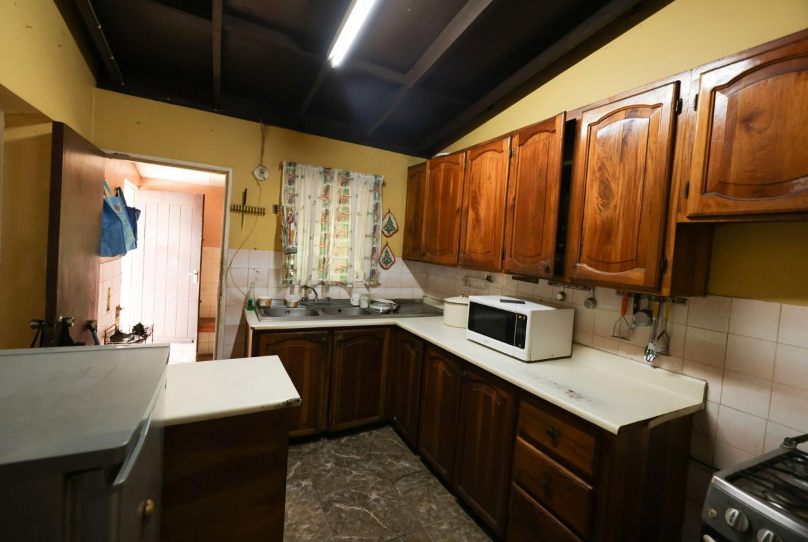 Seventh image of Roehampton Mews in Kingston 19, St. Andrew, Jamaica - property is For Sale