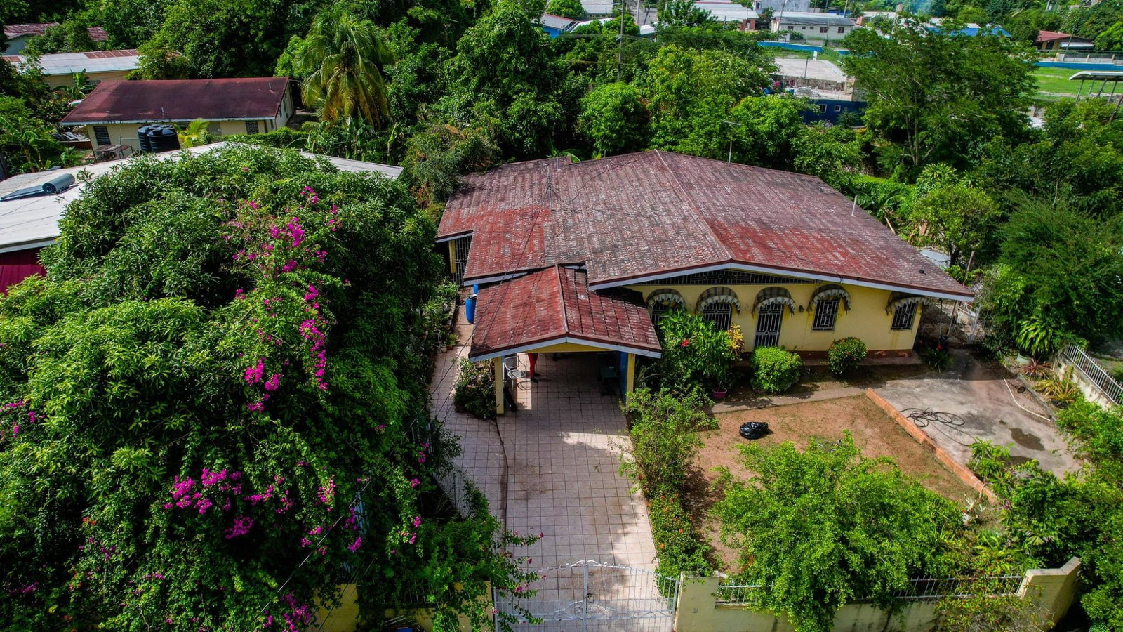 Ninth image of Roehampton Mews in Kingston 19, St. Andrew, Jamaica - property is For Sale