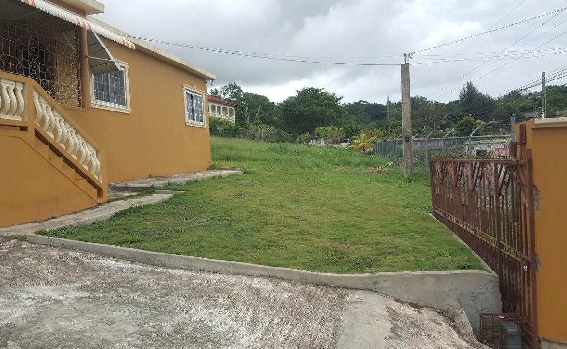 Second image of 7 Hanbury Road in Mandeville, Manchester, Jamaica - property is For Sale