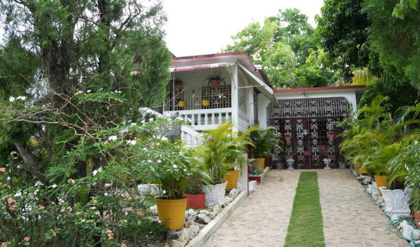 Fourteenth image of 424 Pitfour Boulevard in Pitfour Heights, St. James, Jamaica - property is For Sale