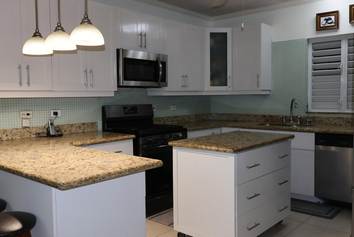 Twenty-First image of 11-11 Waterworks Road in Kingston 8, St. Andrew, Jamaica - property is For Rent