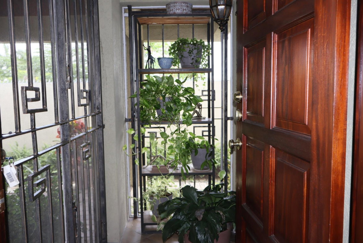 Tenth image of 11-11 Waterworks Road in Kingston 8, St. Andrew, Jamaica - property is For Rent