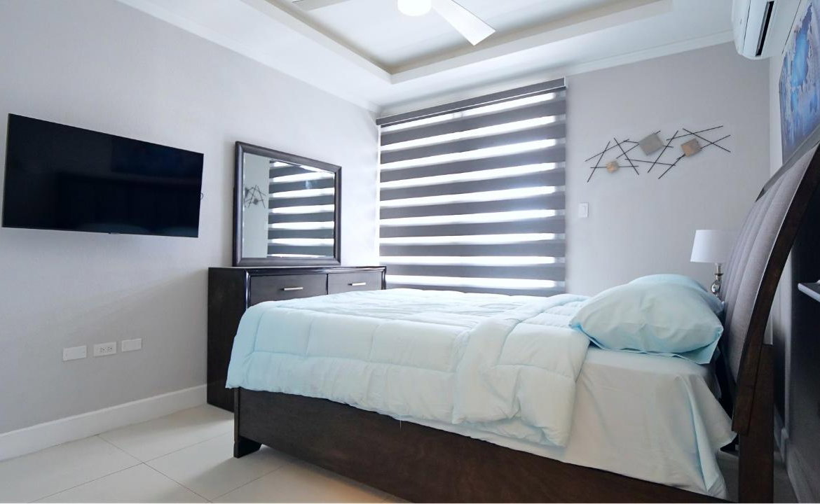 Eighteenth image of 13- Hopefield Avenue in Kingston 6, St. Andrew, Jamaica - property is For Rent