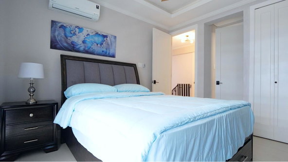 Nineteenth image of 13- Hopefield Avenue in Kingston 6, St. Andrew, Jamaica - property is For Rent