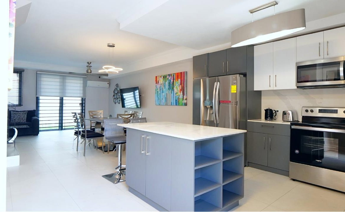 Fifth image of 13- Hopefield Avenue in Kingston 6, St. Andrew, Jamaica - property is For Rent