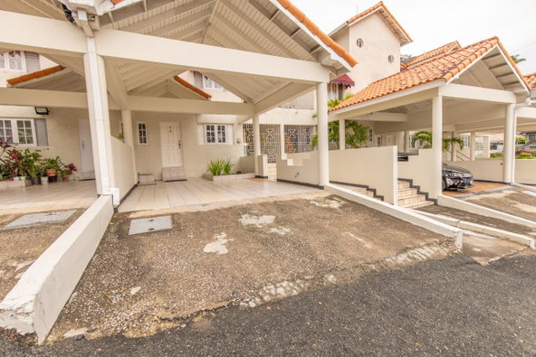 Second image of 9 Graham Heights in Kingston 6, St. Andrew, Jamaica - property is For Sale
