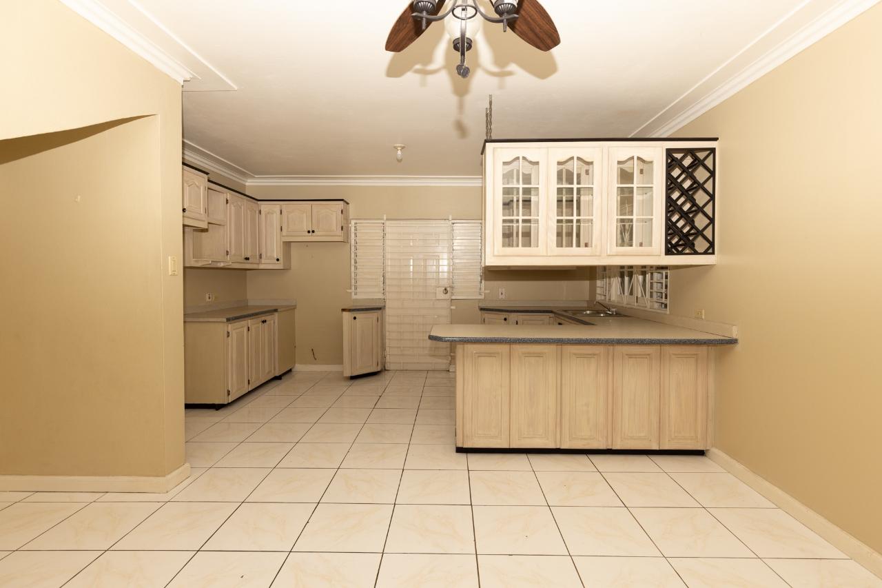 Ninth image of 9 Graham Heights in Kingston 6, St. Andrew, Jamaica - property is For Sale
