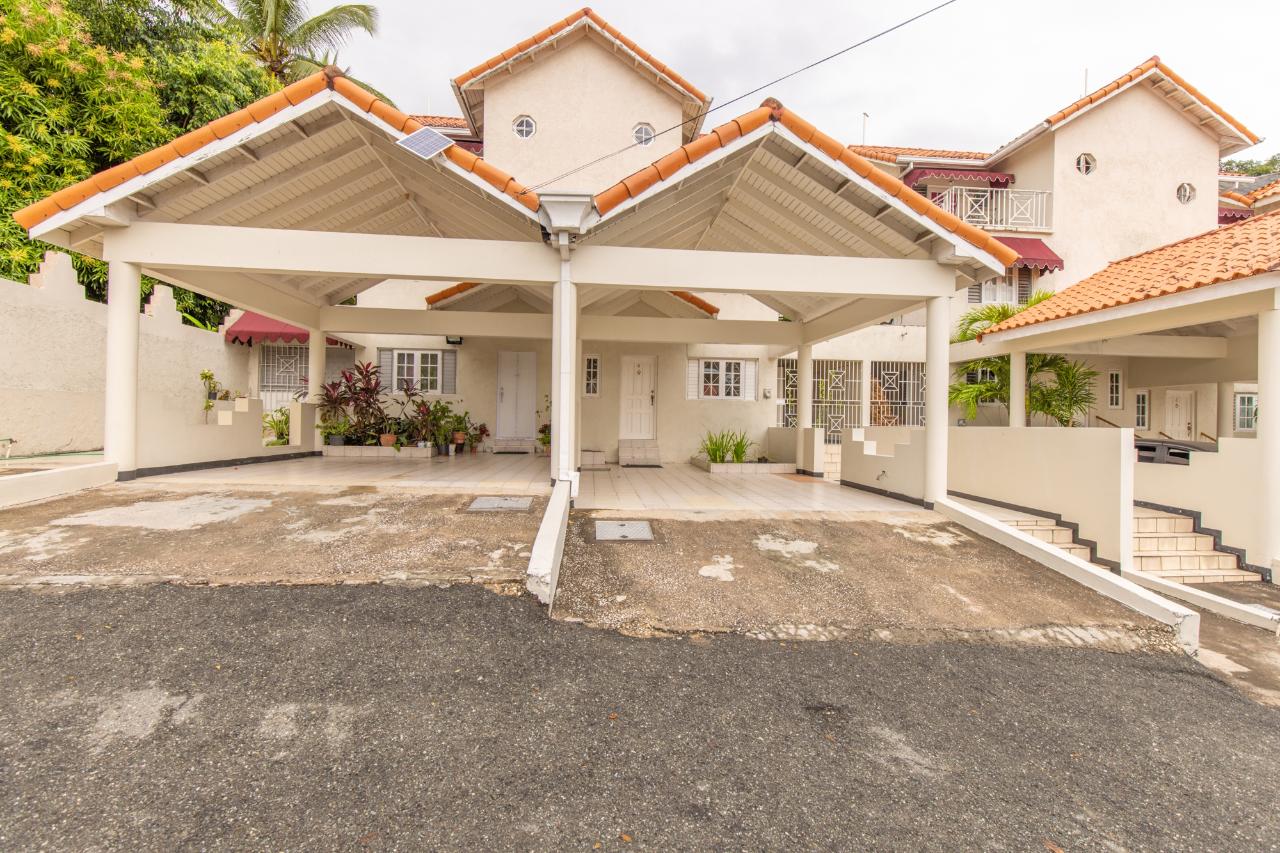 First image of 9 Graham Heights in Kingston 6, St. Andrew, Jamaica - property is For Sale